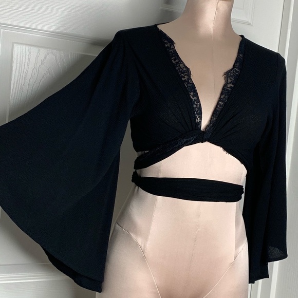 Eastnwest Black Cropped Tie Top Bat Sleeves Boho - Picture 6 of 8